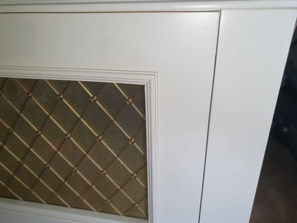 Radiator cover - Image 2