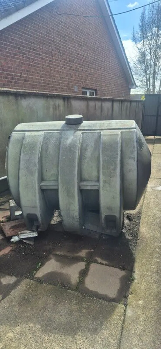 oil tank and burner - Image 1