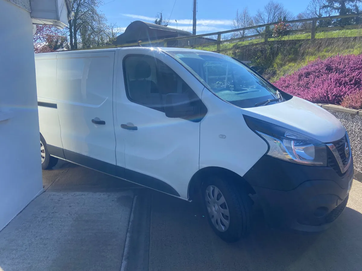 Nissan NV300 2019 Lwb twin Sliding doors - Image 4