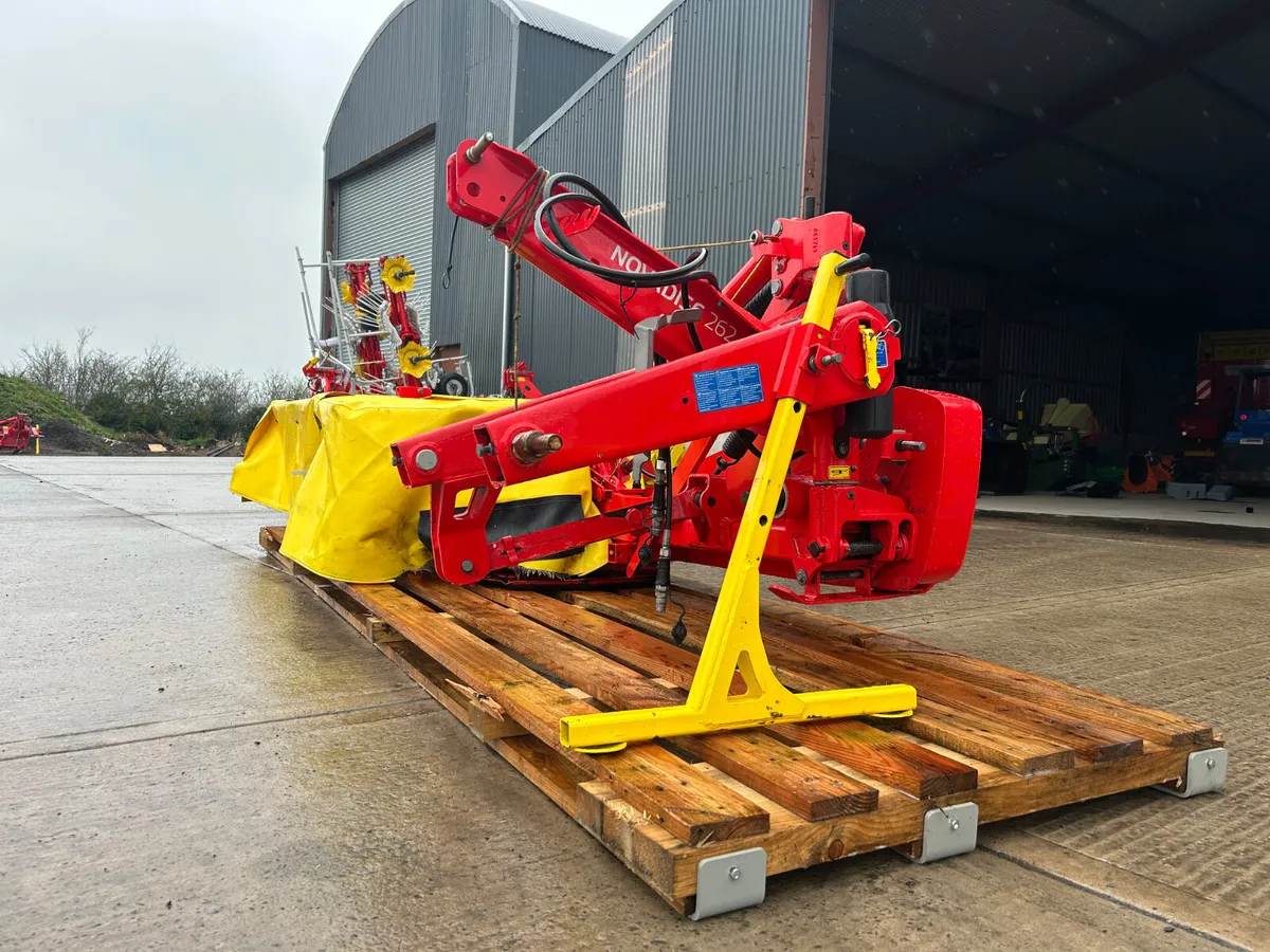 Used PÖTTINGER Novadisc 262 Mower - Image 2