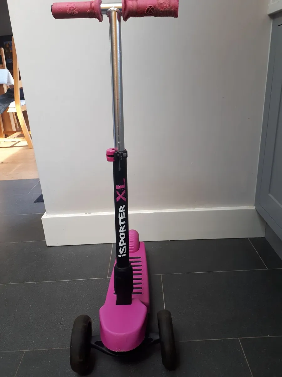 Scooter - Image 1