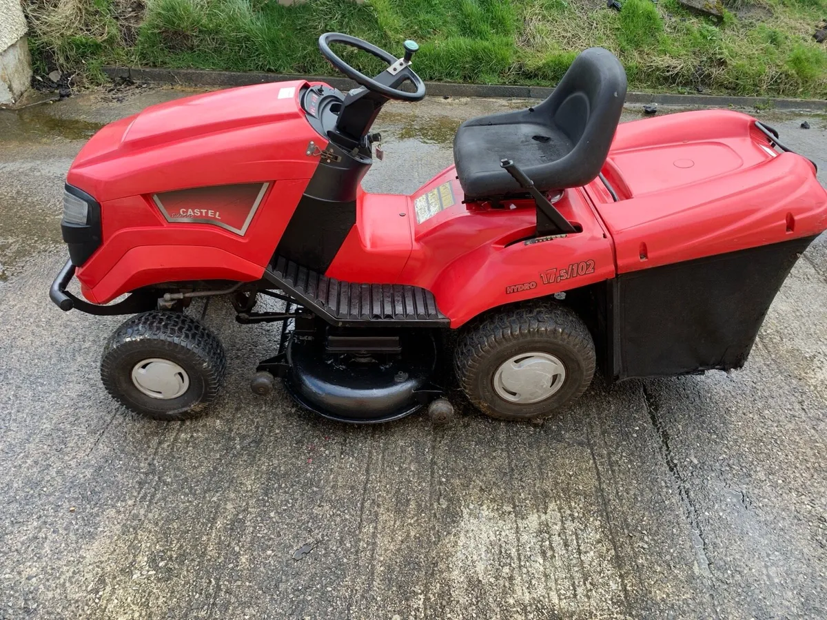 Castlegarden ride on lawn mower - Image 1