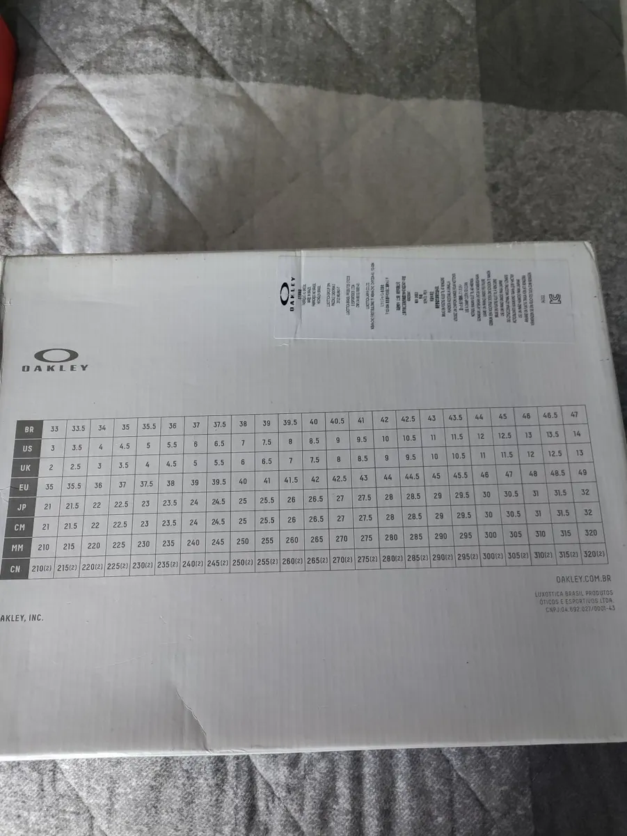 Oakley trainers 8uk New - Image 2