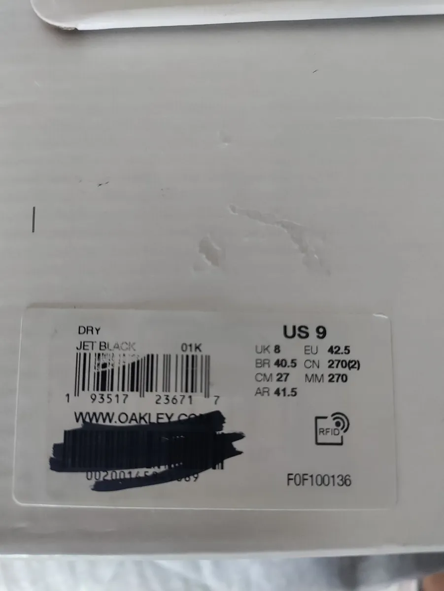 Oakley trainers 8uk New - Image 3