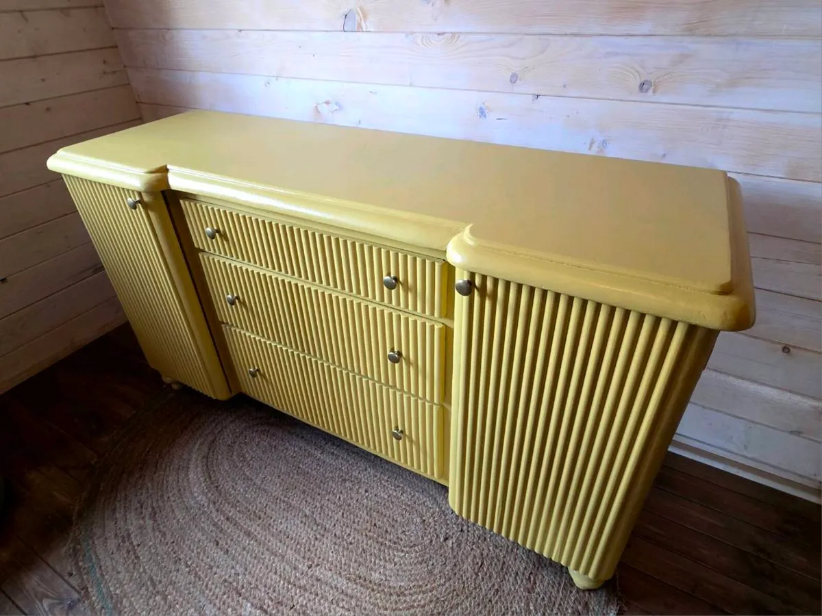 Restored antique yellow sideboard - Image 4