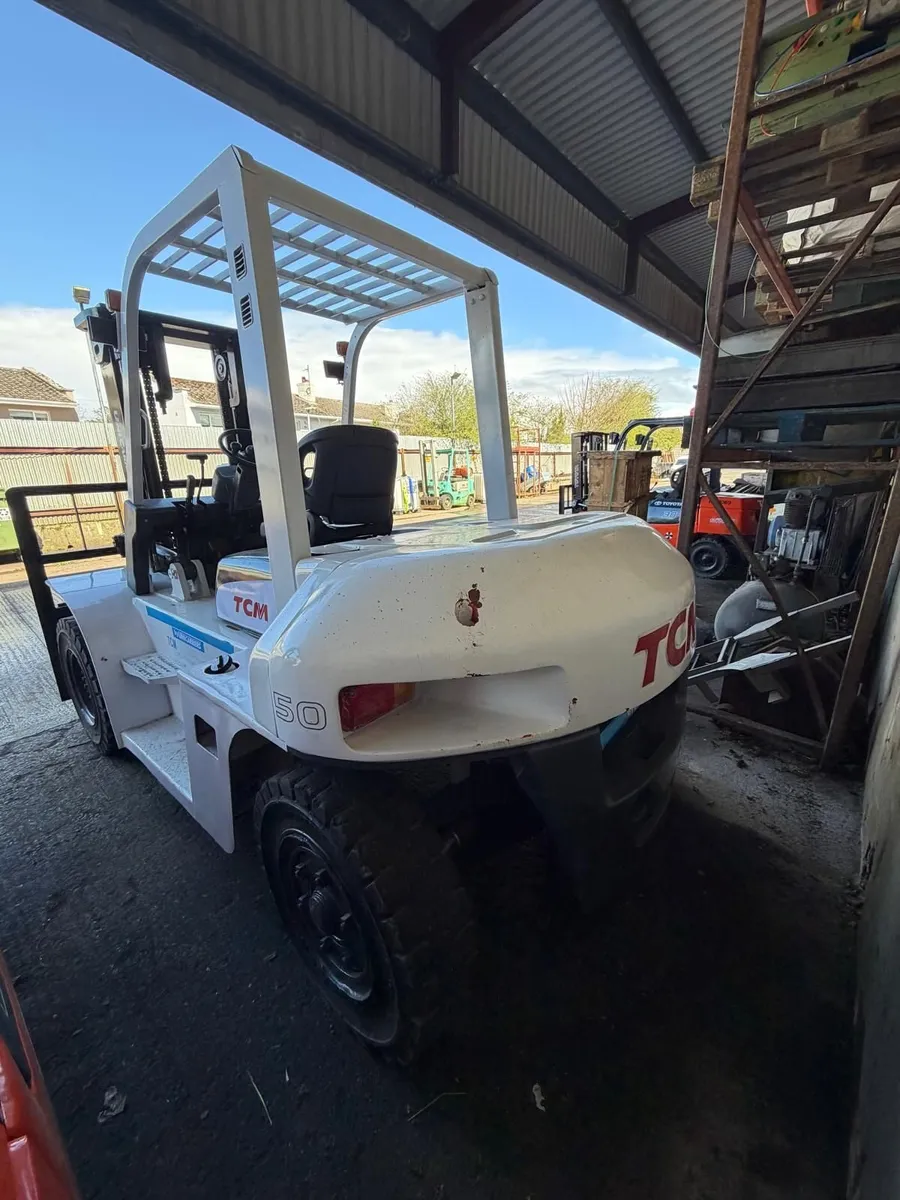 TCM 5 ton Forklift - Image 3