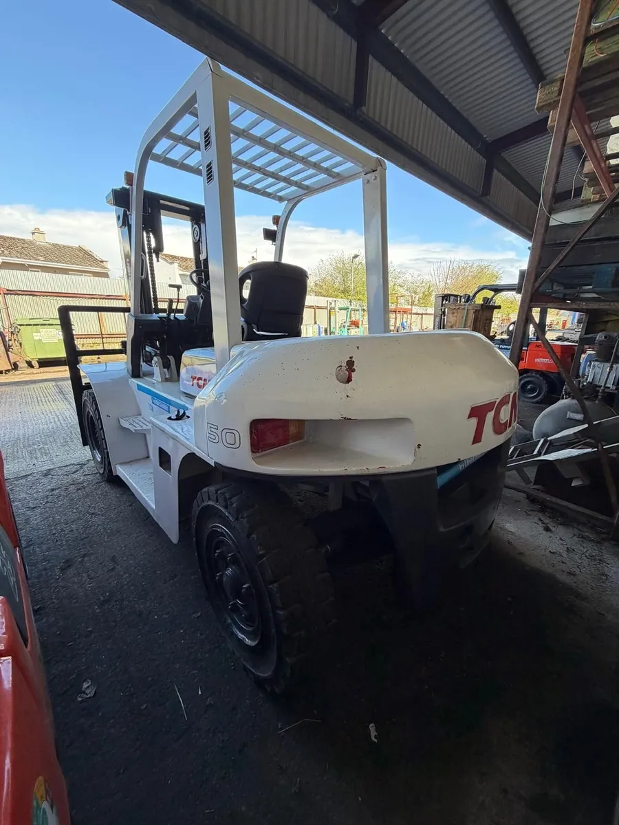 TCM 5 ton Forklift - Image 2