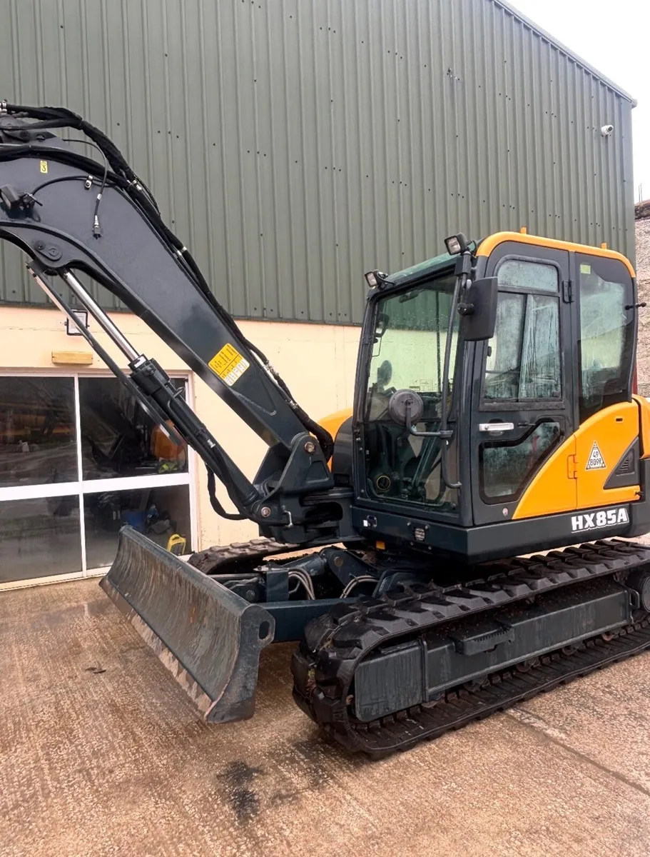 HYUNDAI HX85A - Image 4