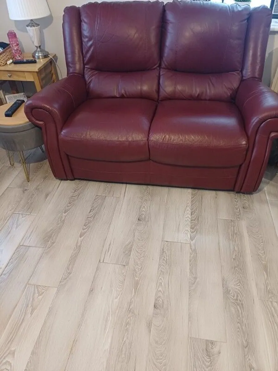 Leather suite - Image 4