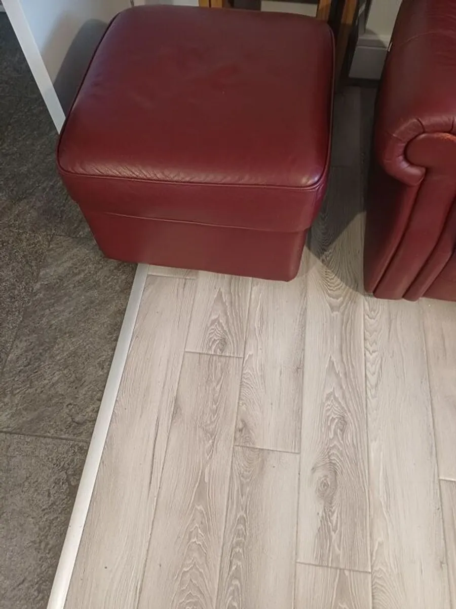 Leather suite - Image 2