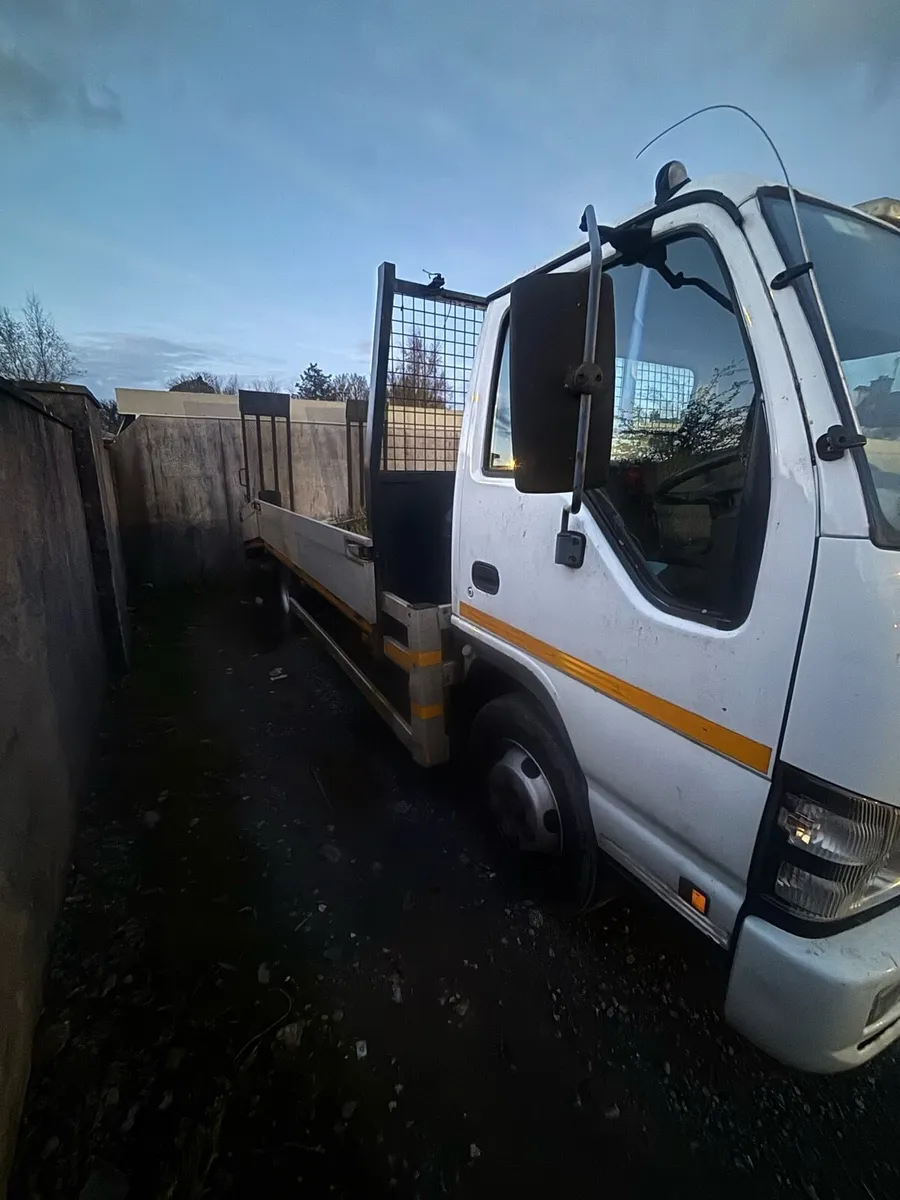 Isuzu NQR easy shift - Image 1