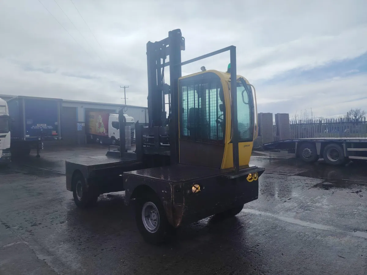Bulmor 5 ton side loader forklift 2014 - Image 3