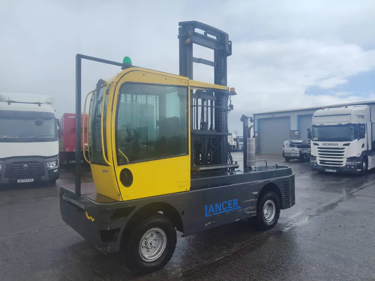 Bulmor 5 ton side loader forklift 2014 - Image 2