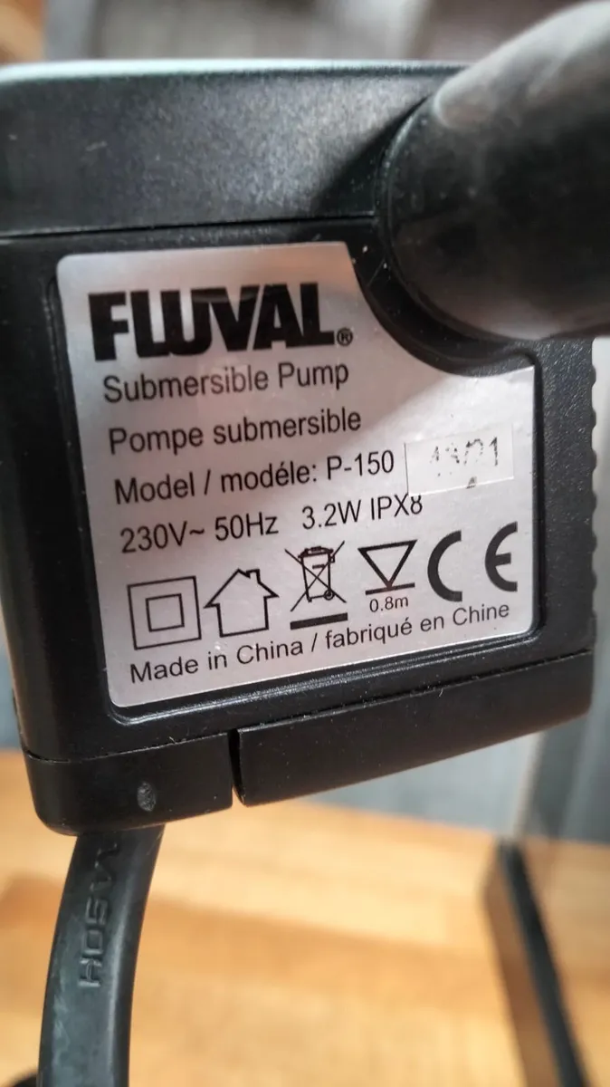 Fluval Spec 10 litre aquarium - Image 3