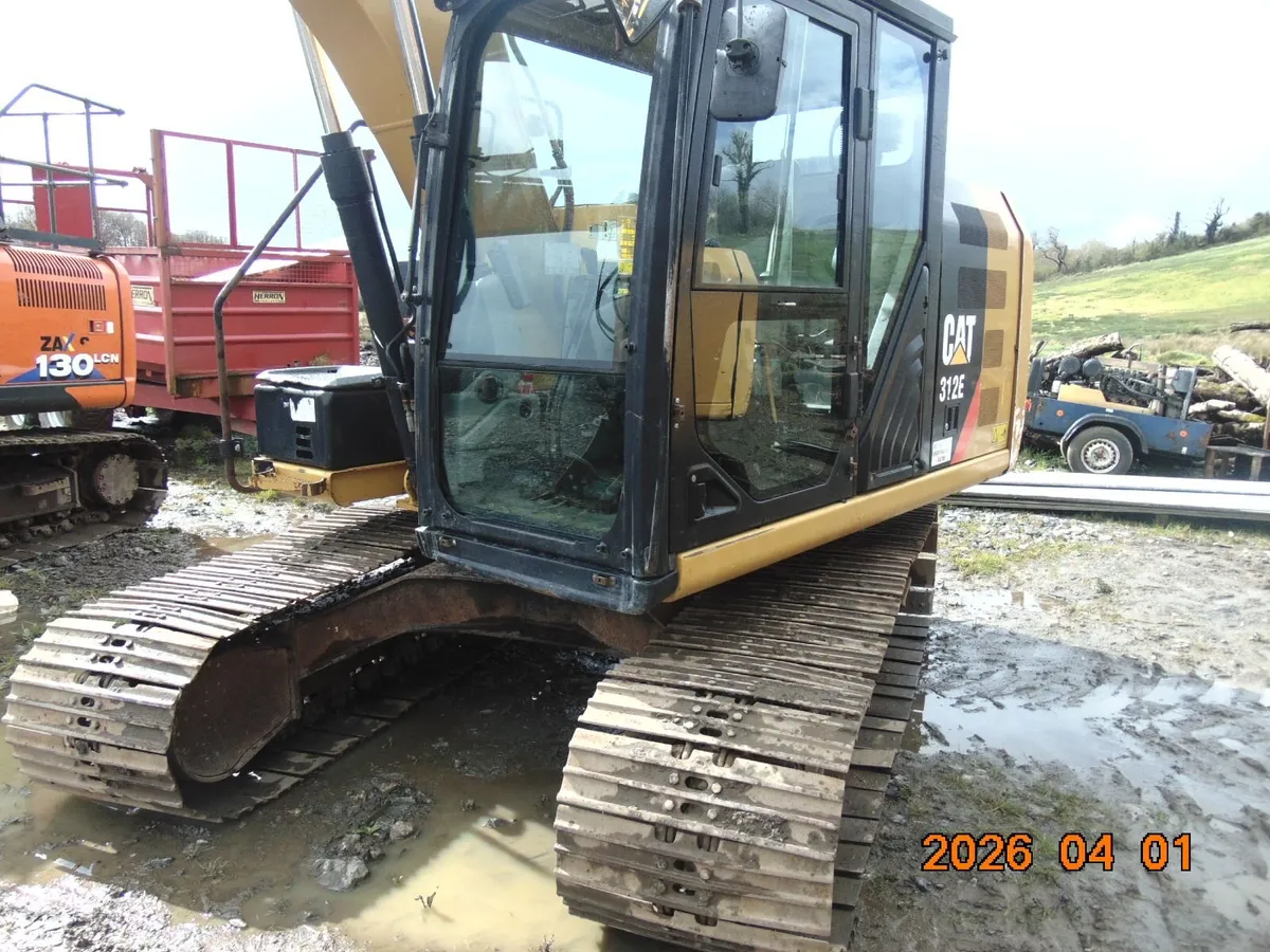 excavator - Image 2