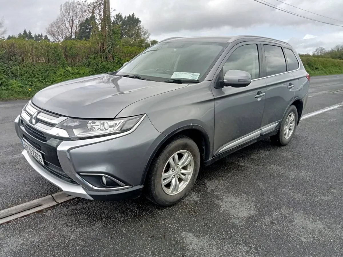 Mitsubishi Outlander - Image 1