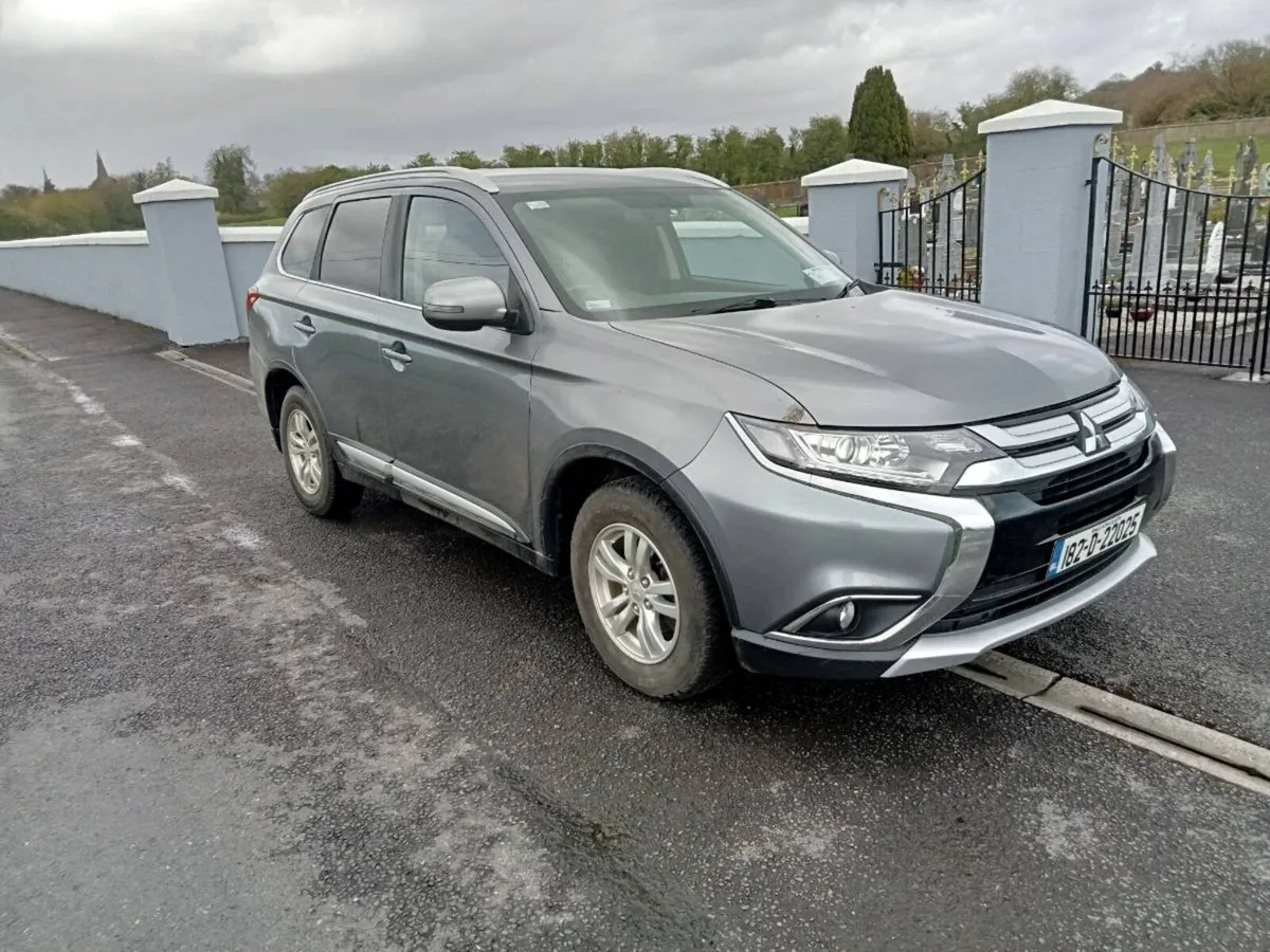 Mitsubishi Outlander - Image 3