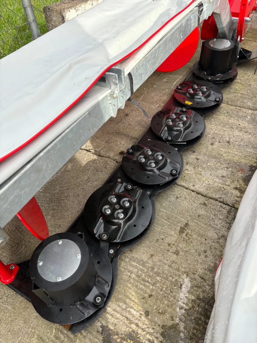 FULL RANGE MARANGON  DISC MOWERS - Image 3