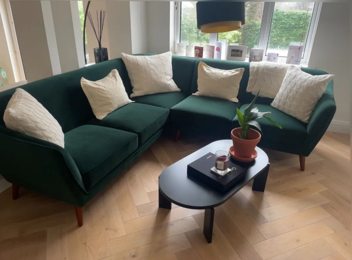 Corner Couch - Image 2