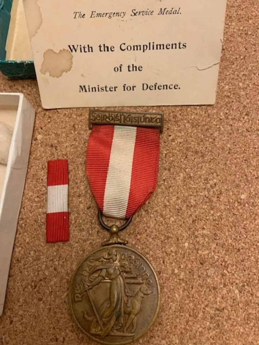 Emergency Medal 1st Aid Division Irish Red Cross - Image 3