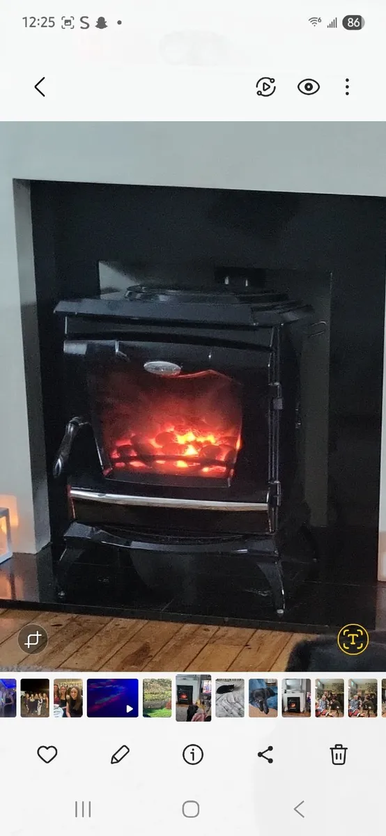 Stanley Stove - Image 1