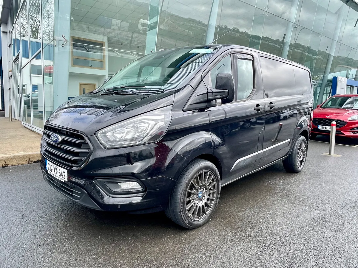 Ford Transit Custom Trend 2.0TD SWB 170PS - Image 4