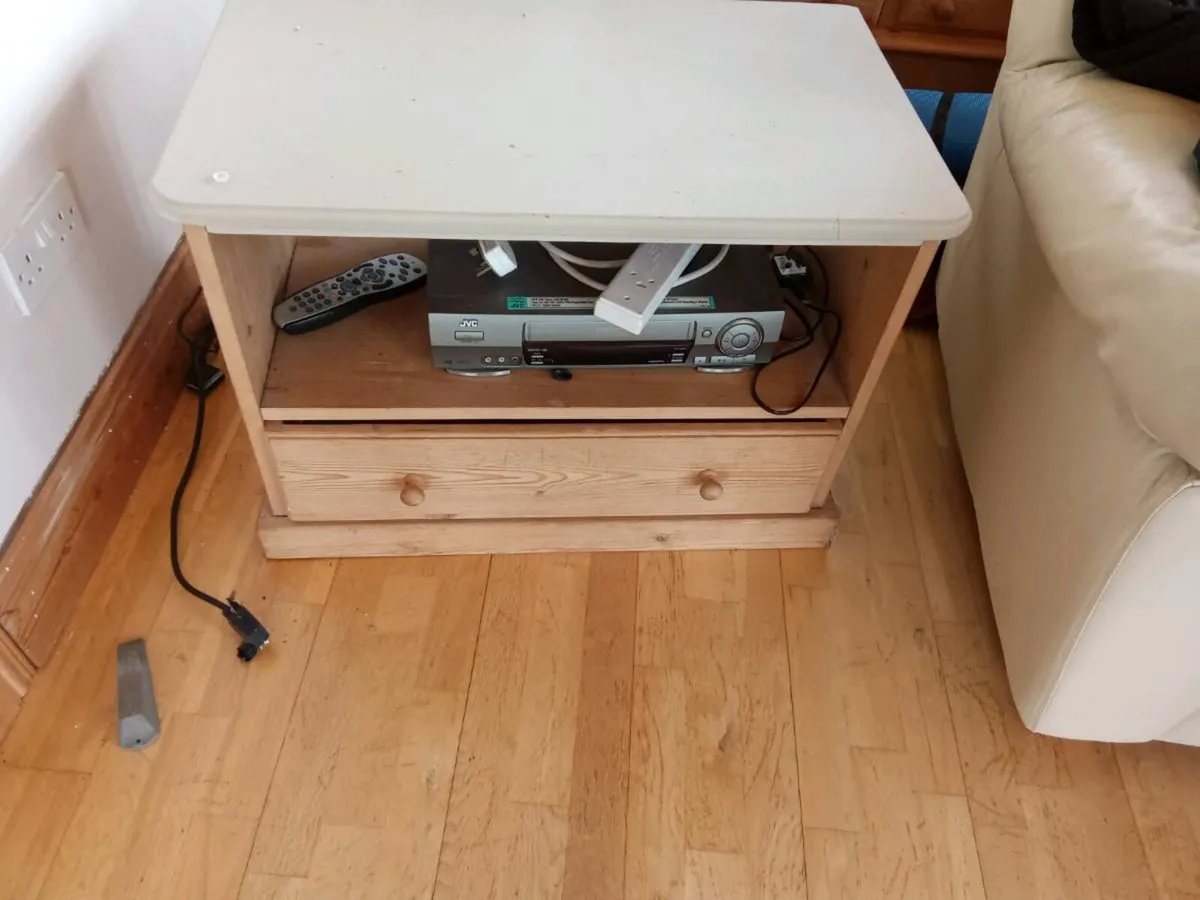 TV cabinet - Image 4