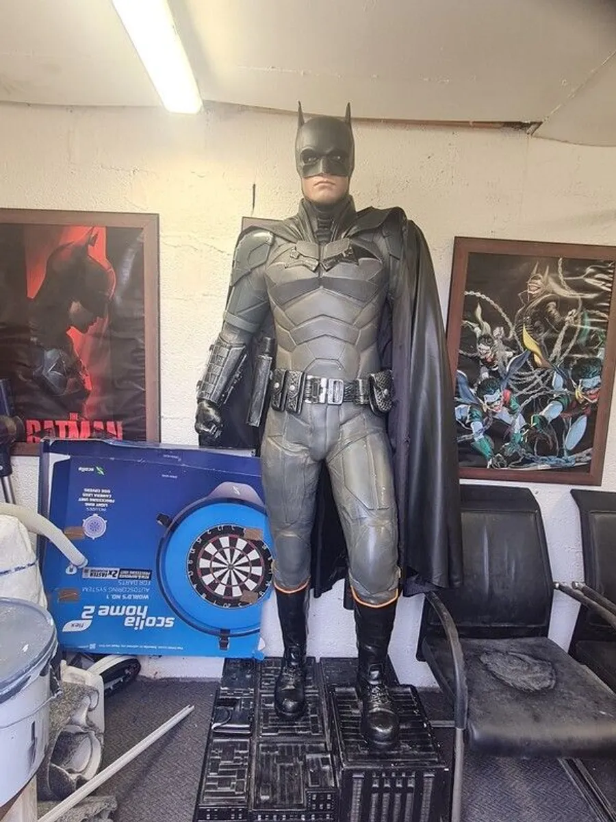 Life size statue of Robert Pattinson as Batman as seen in the 2022 hit movie - Image 1