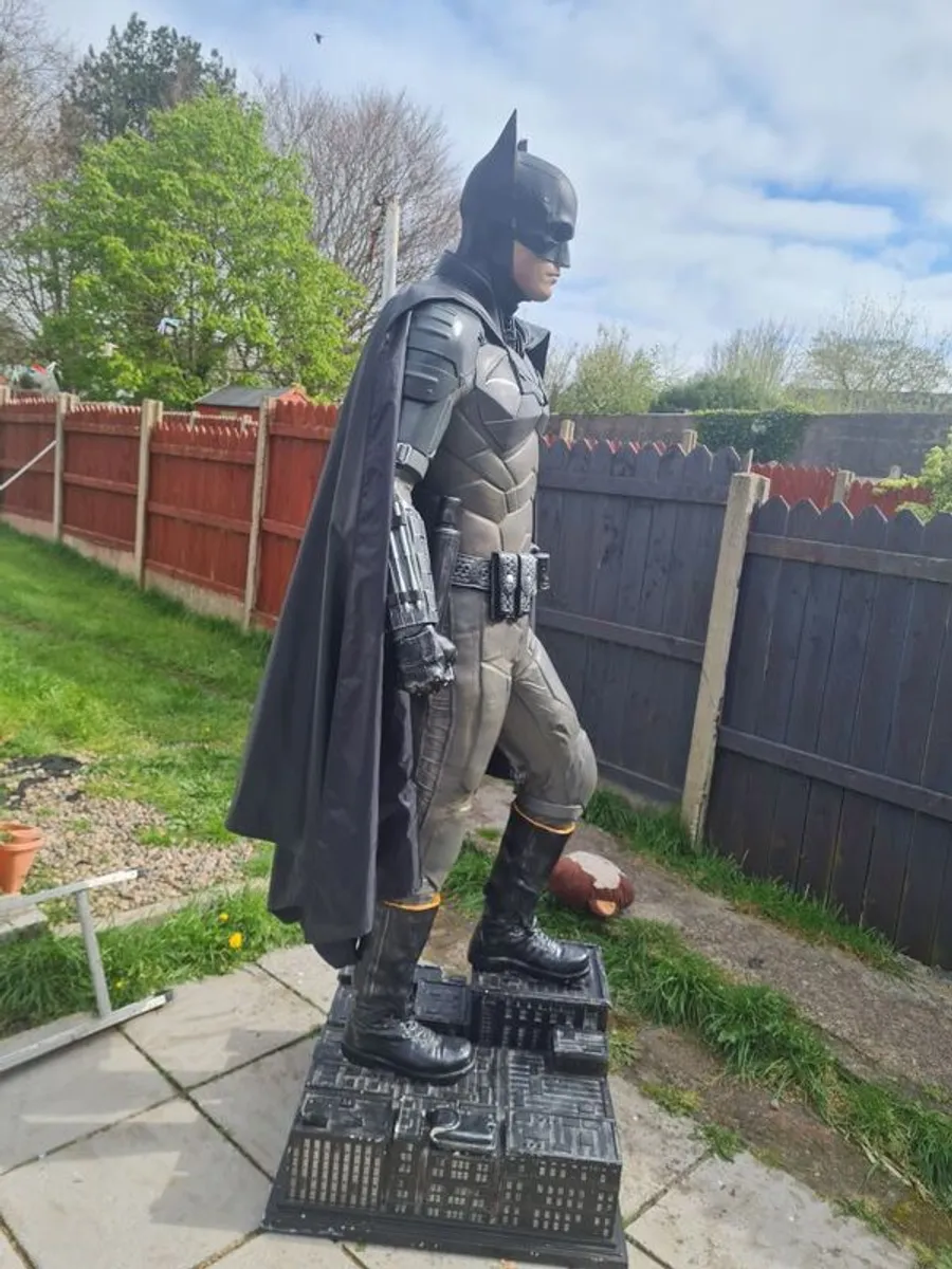 Life size statue of Robert Pattinson as Batman as seen in the 2022 hit movie - Image 3