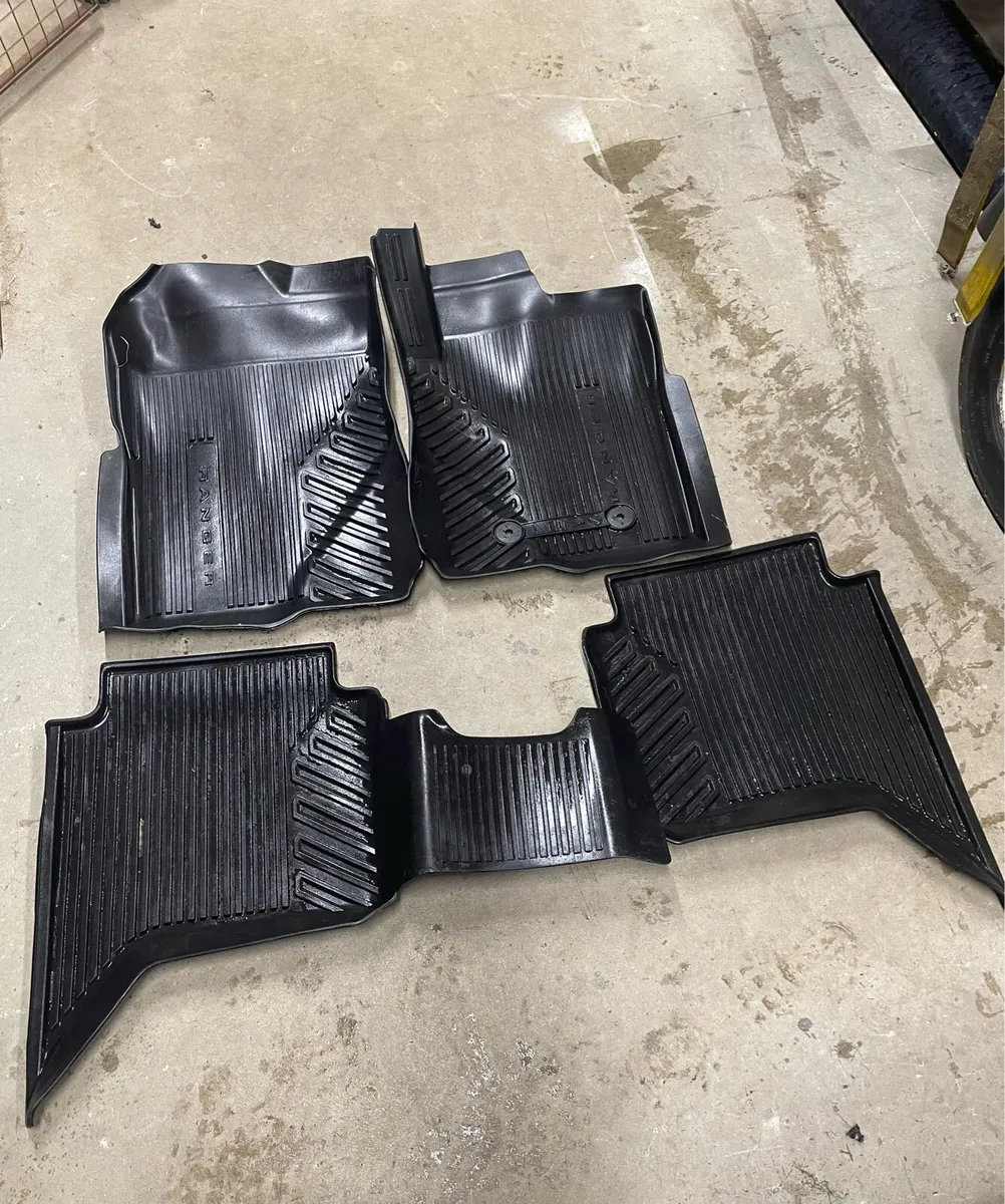 Ford Ranger Rubber Floor Mats