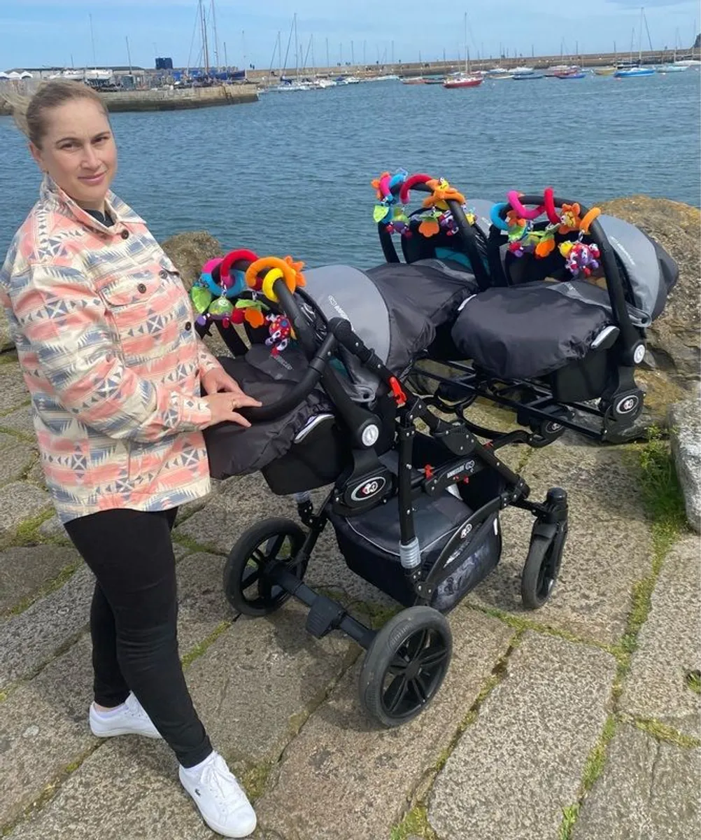 baby pram - Image 1