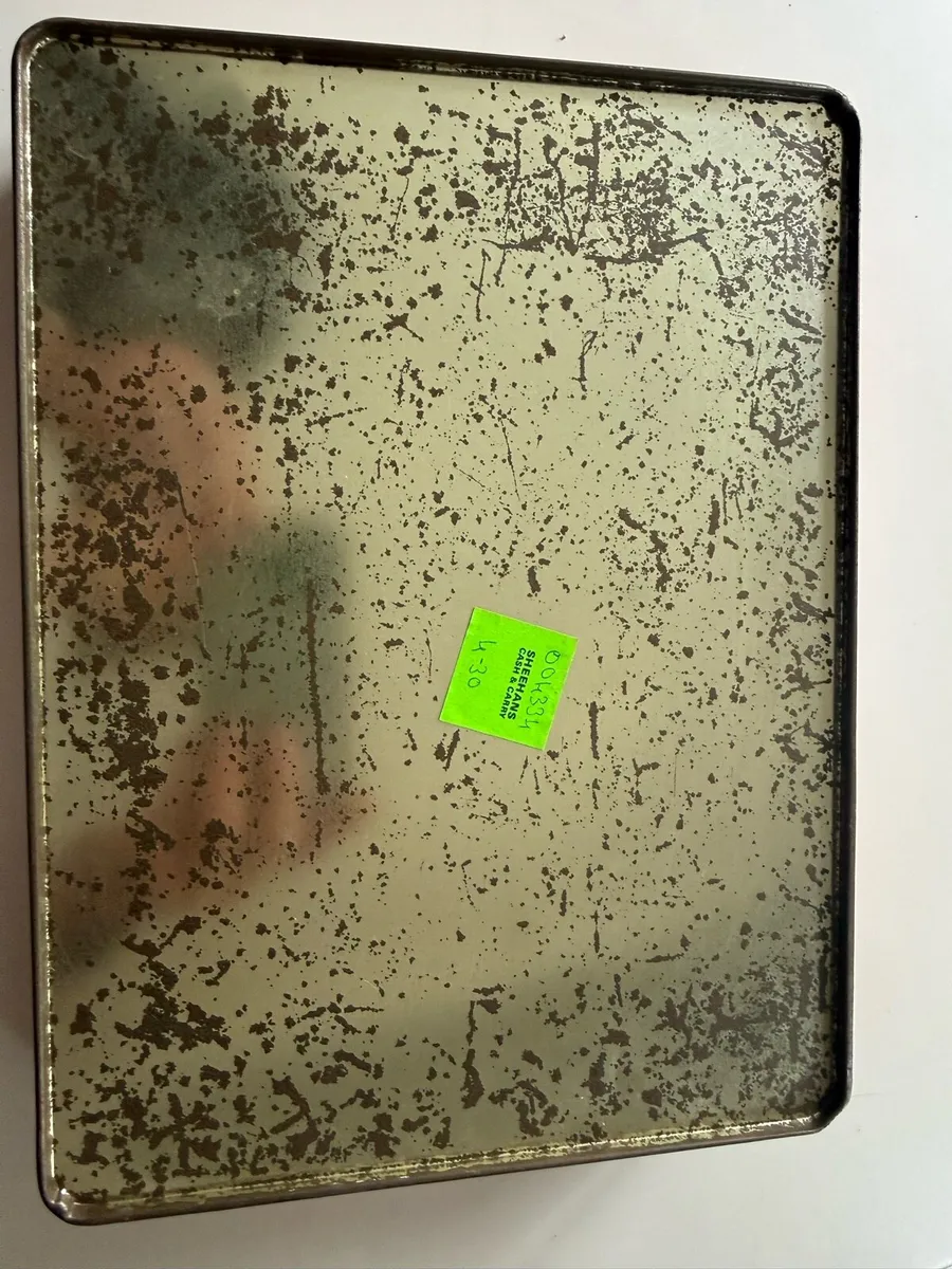 1980s Kit Kat Tin - Image 3