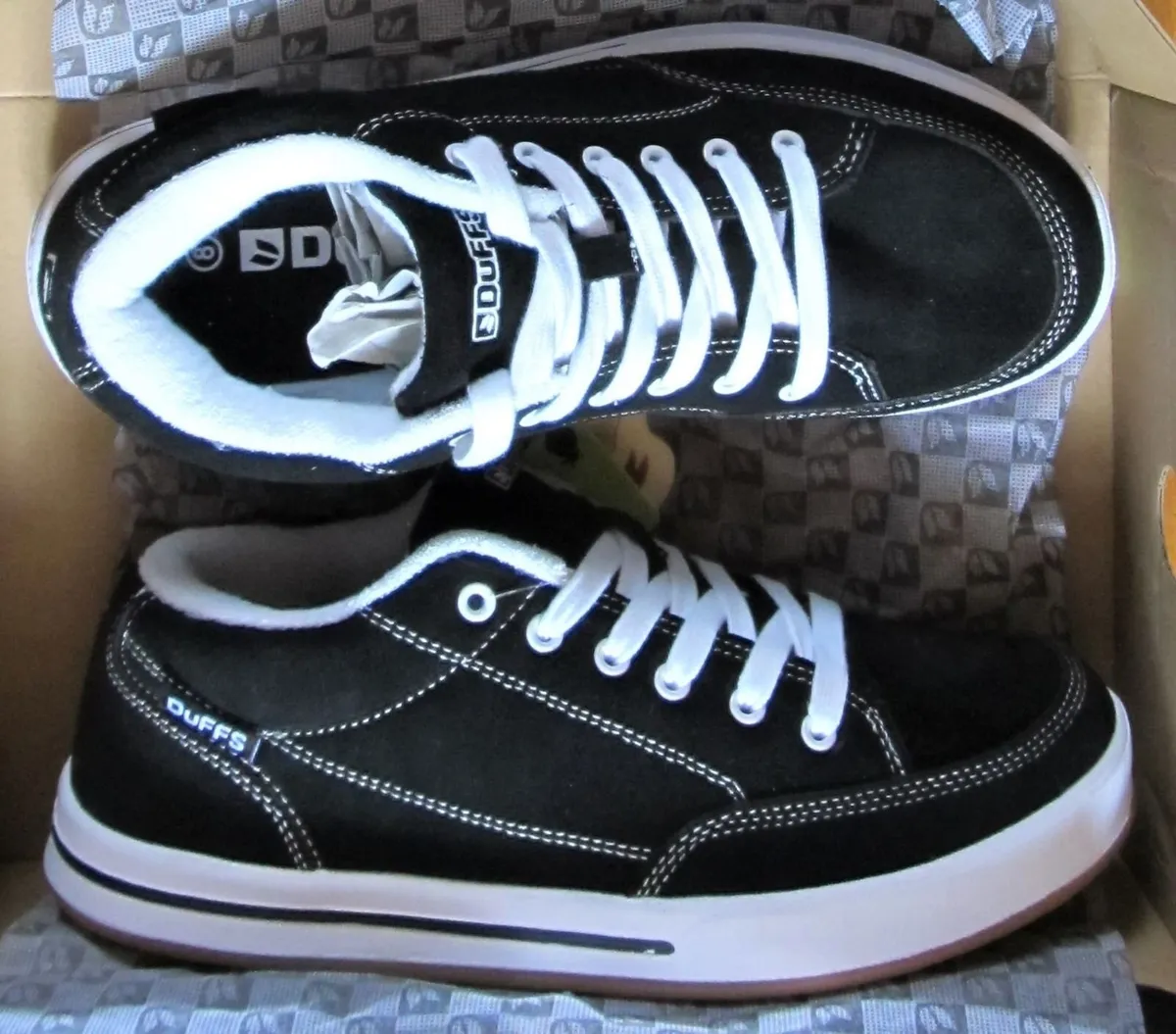 NEW>>> Duffs Strombolie Trainers size 8<<< NEW - Image 2