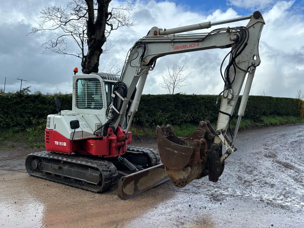 Takeuchi TB 180 FR - Image 2