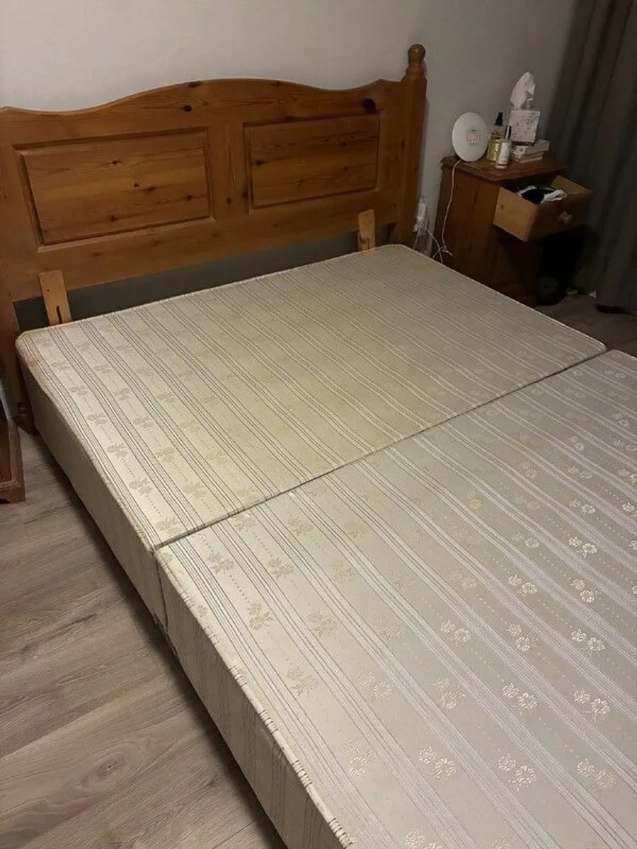 Bed frame - King size - Image 4