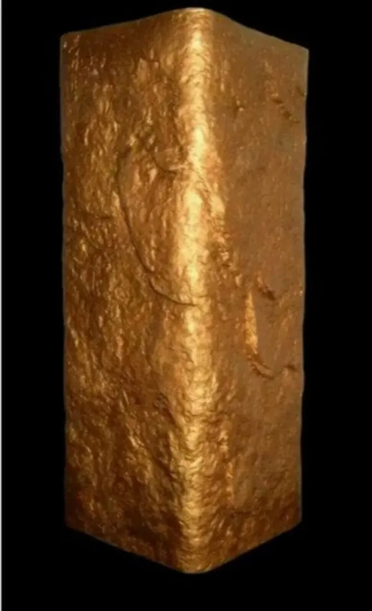 Large Vintage Harrods Vase / Ex-Display - Image 3