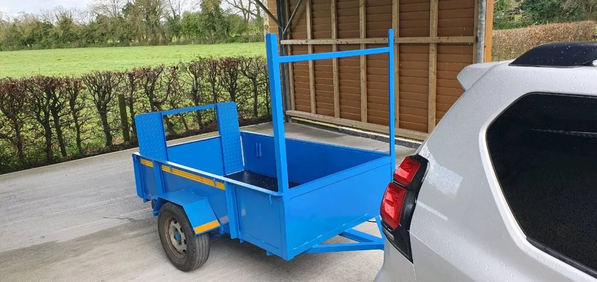 Trailer - Image 1