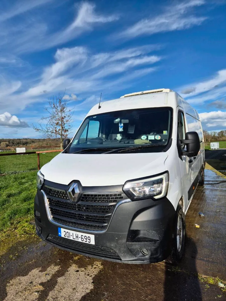 Renault Master LWB Fridge Van - Image 1