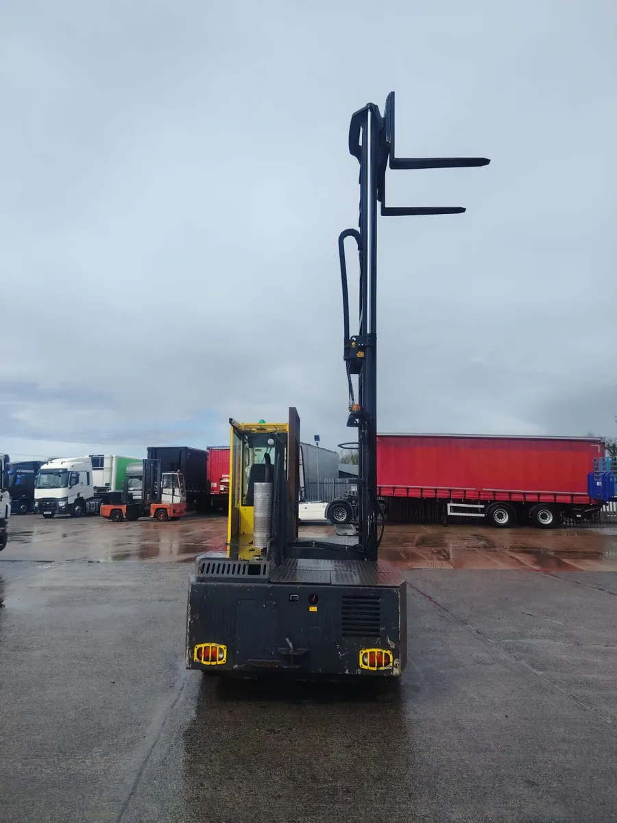 2014 Bulmor 5 ton side loader Diesel forklift - Image 3