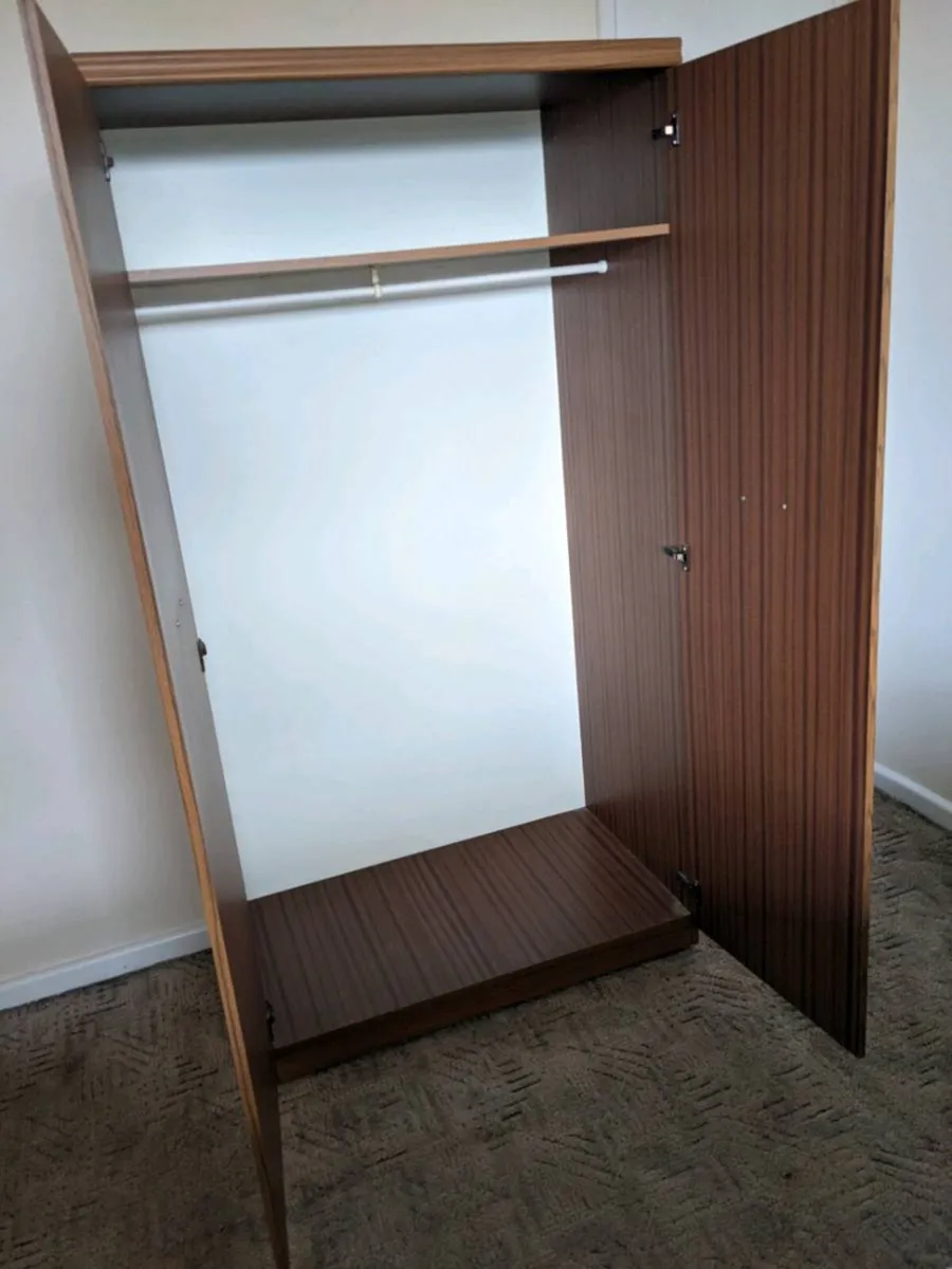 Wardrobe - Image 3