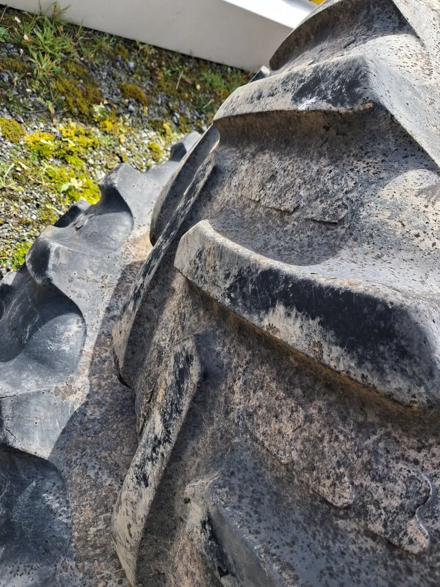 Set of  Row Crop Wheels - Image 3