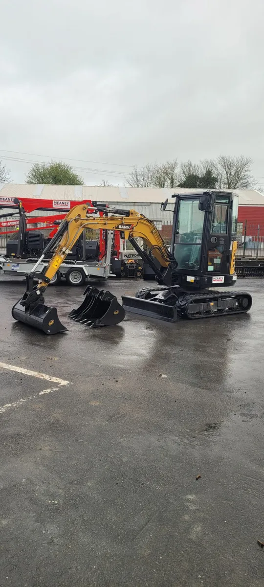 SANY SY26C excavator - Image 2