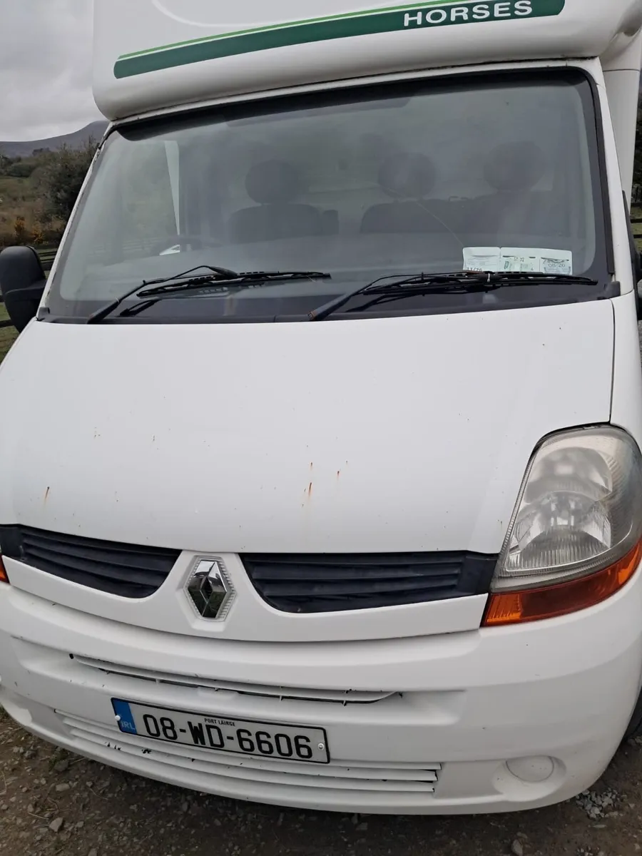 Horse truck - Image 4