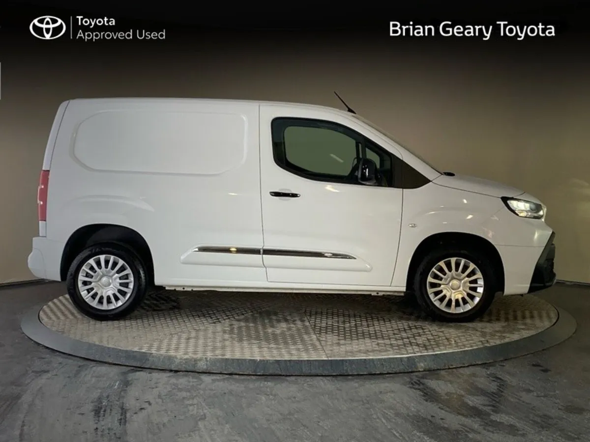 Toyota Proace City GX SWB 1000kg - Image 3
