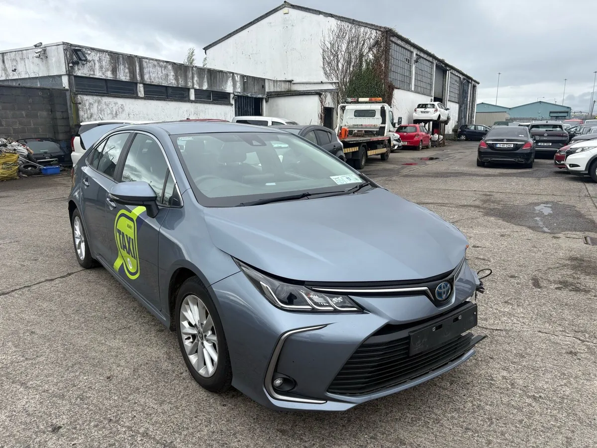 22 Corolla - Image 1