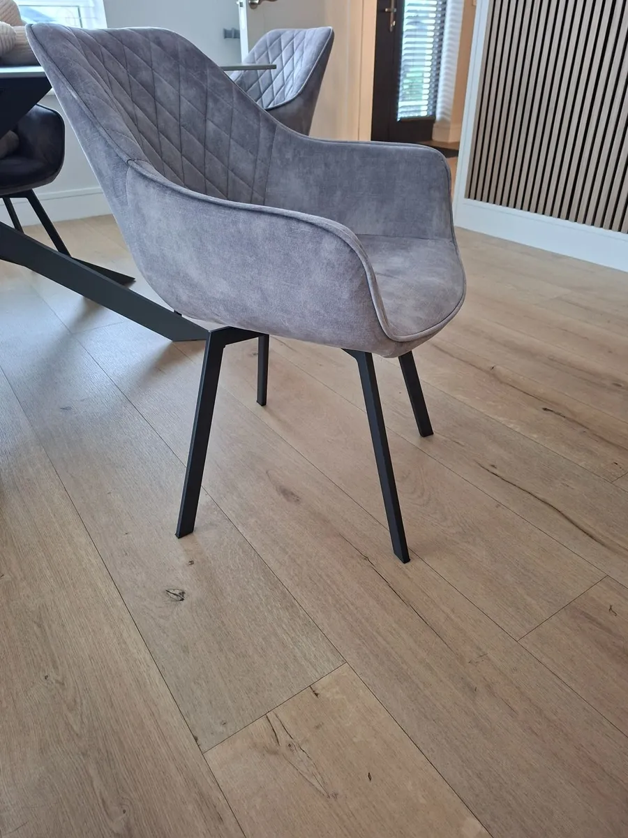 Set of 6 Swivel Dining Chairs – Grey Very Good Con - Image 1