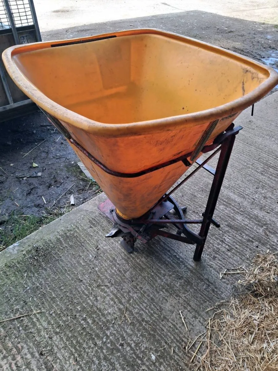 Teagle Fertiliser Shaker - Image 2
