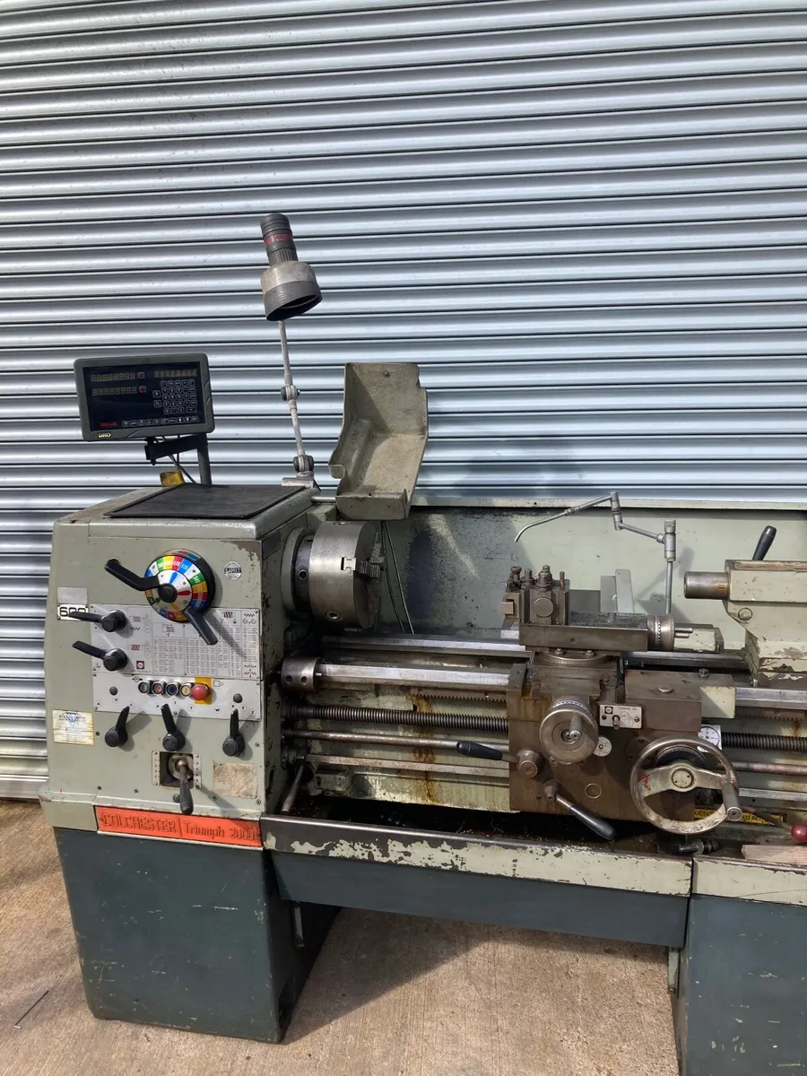 Colchester triumph 2000 lathe - Image 2