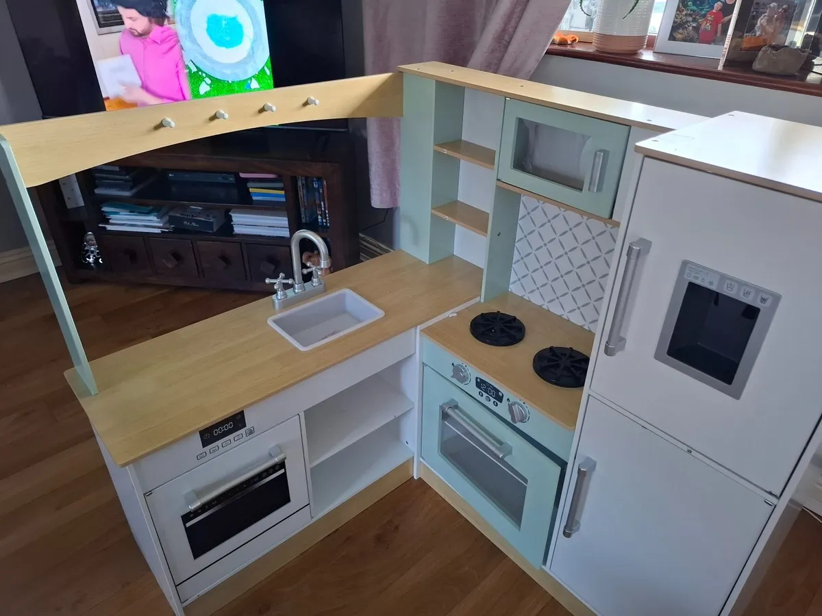 Children's Toy Kitchen - Image 3