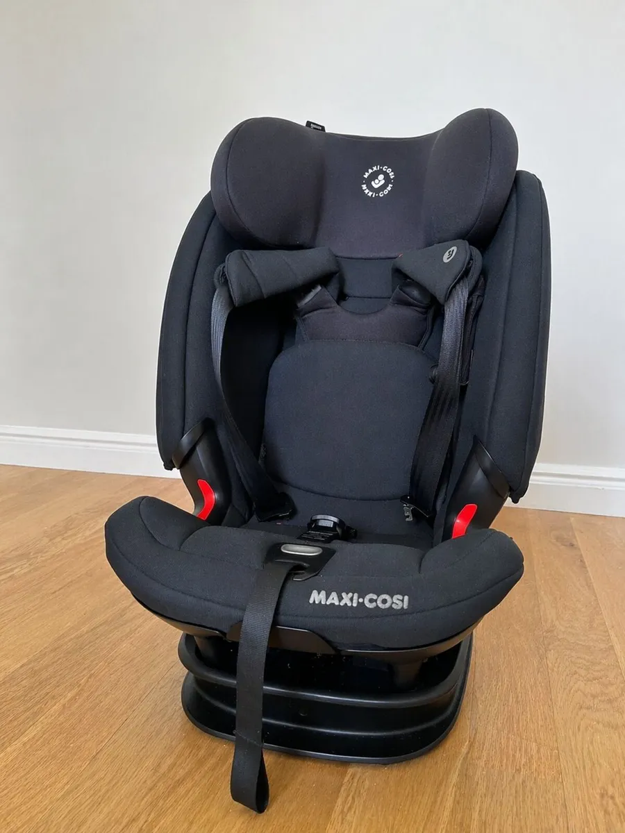 Maxi Cosi Titan Pro Car Seat-Excellent Condition - Image 1